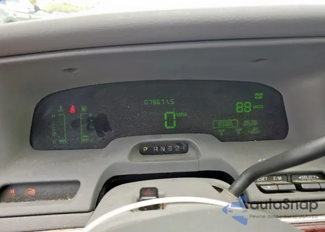 2001 Mercury Grand Marquis Ls z USA, uszkodzony, nr VIN 2MEFM75W41X700352